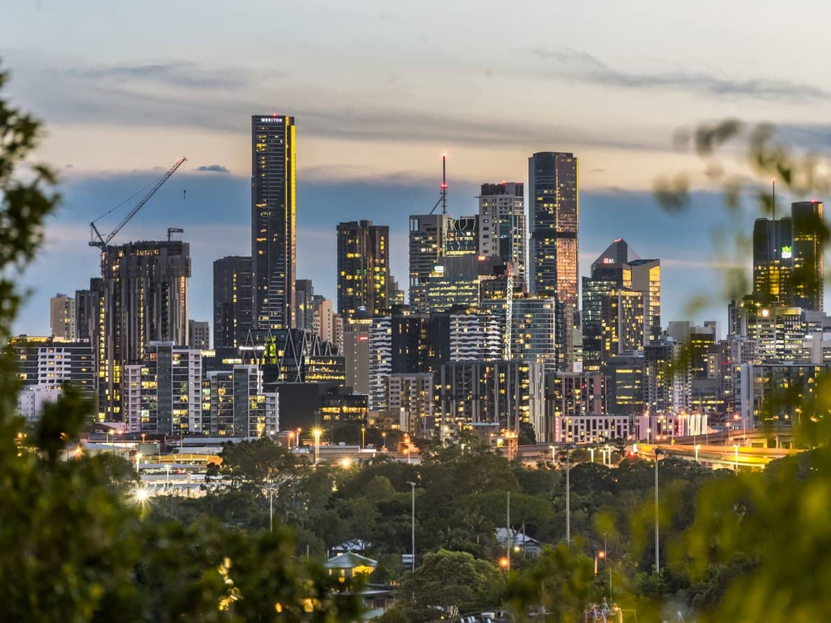 93 Mclennan Street, WOOLOOWIN - Thumbnail 2