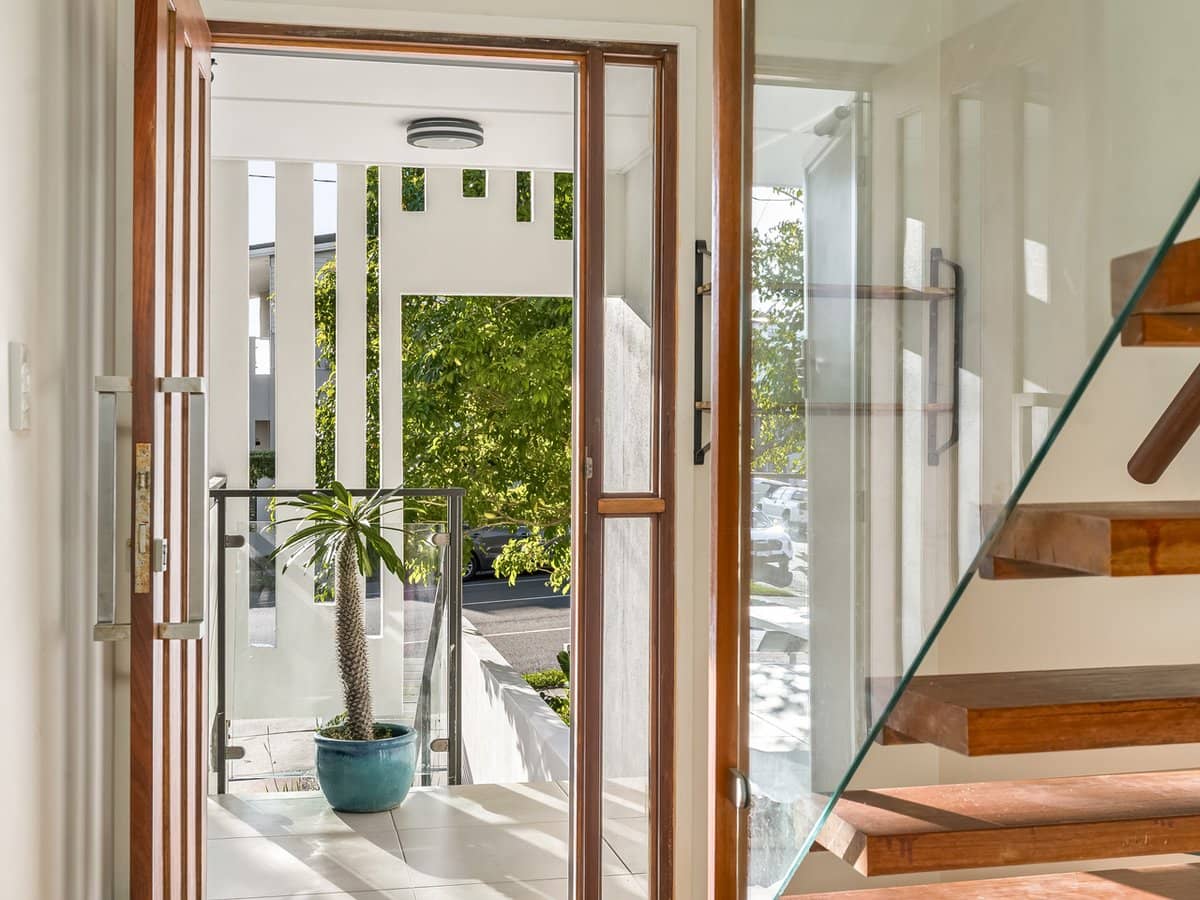 93 Mclennan Street, WOOLOOWIN - Thumbnail 14