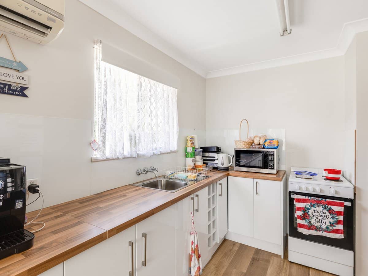 89 Ruthven Street, HARLAXTON - Thumbnail 4