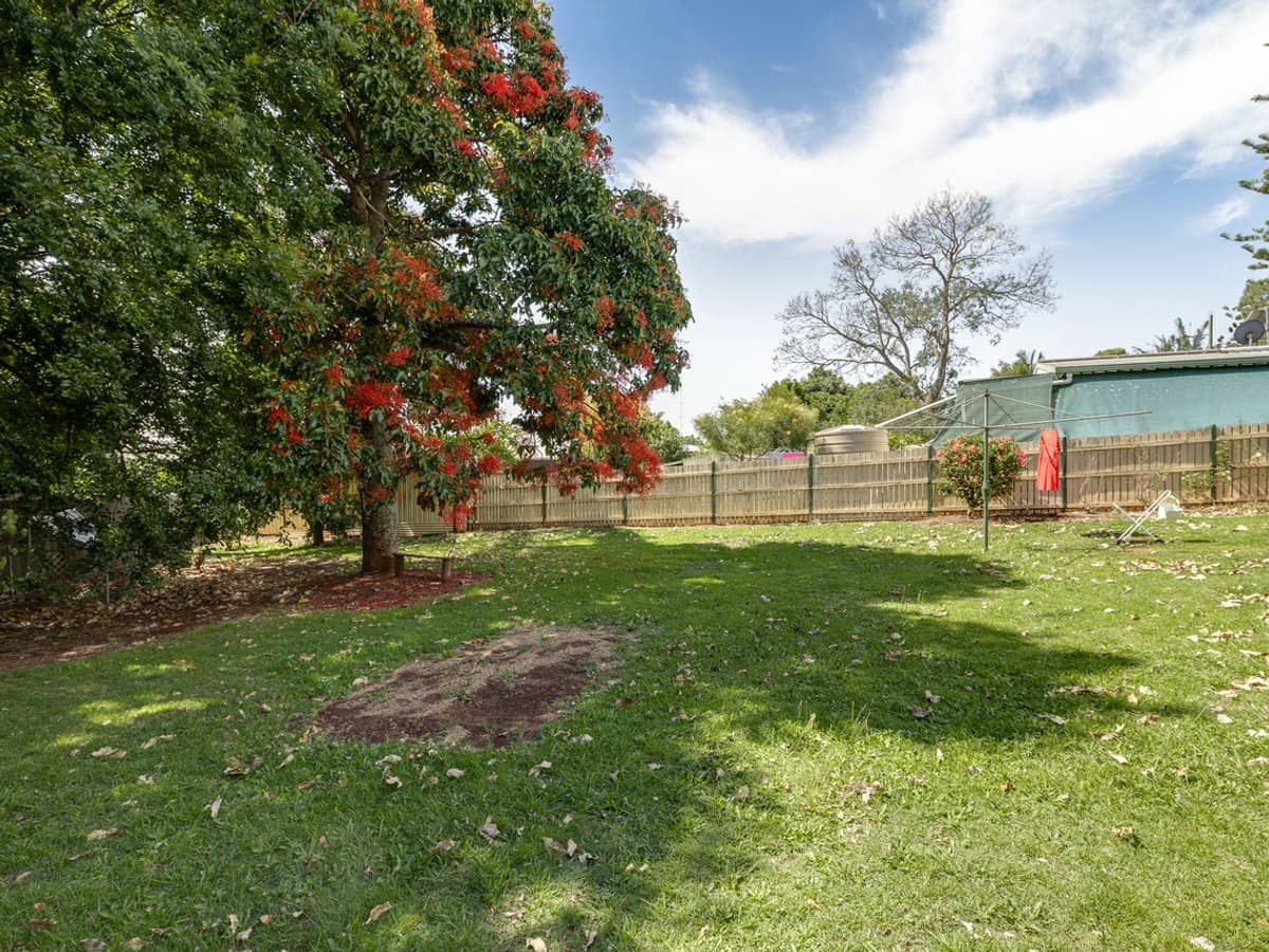 89 Ruthven Street, HARLAXTON - Thumbnail 7