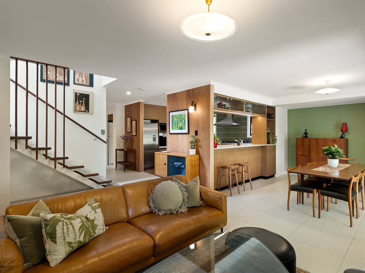 23 Laurel Avenue, WILSTON - Thumbnail 3