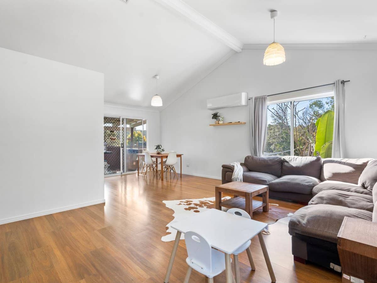 1 Lakeside Court, Beaudesert - Thumbnail 3