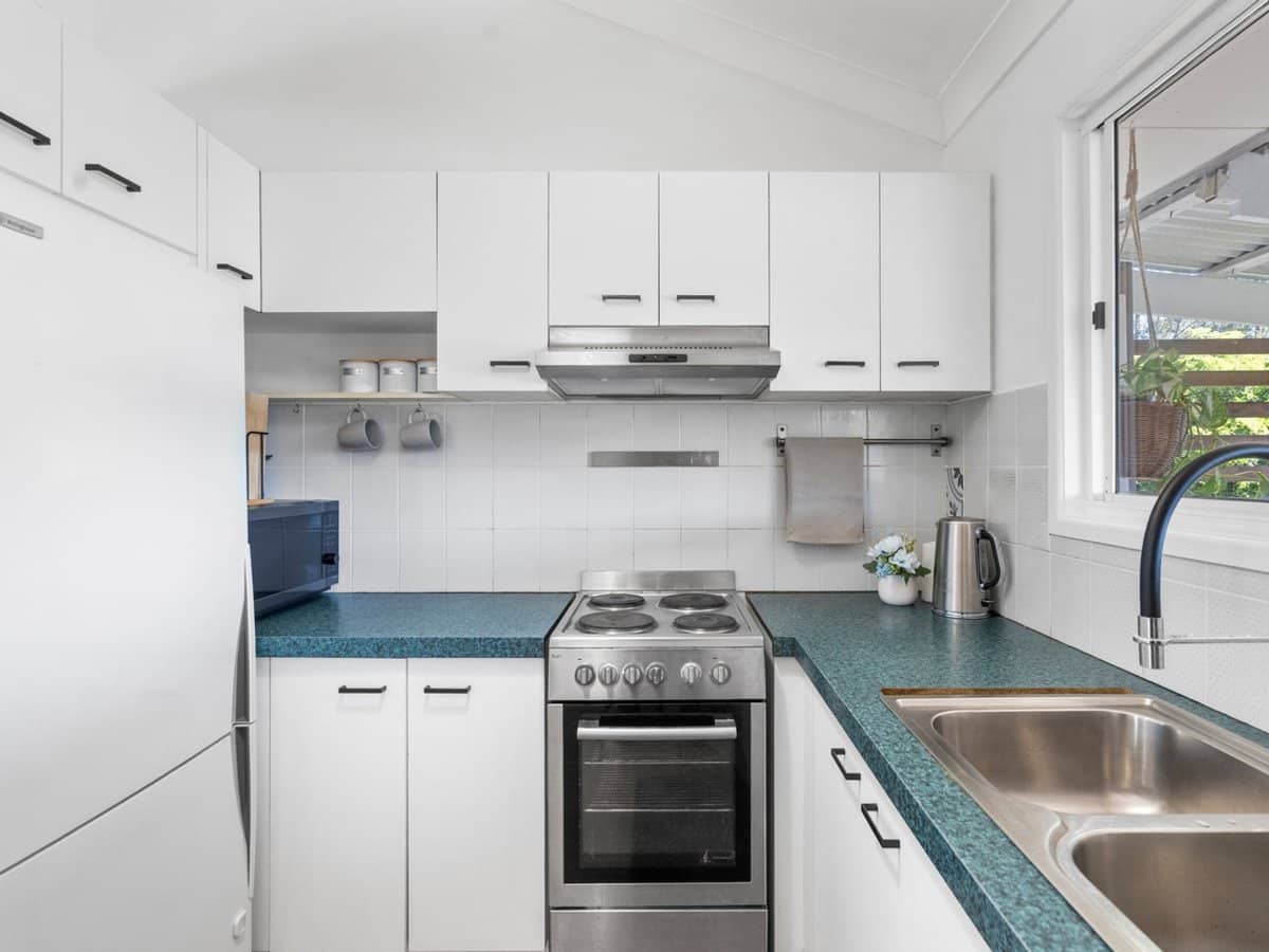 1 Lakeside Court, Beaudesert - Thumbnail 7