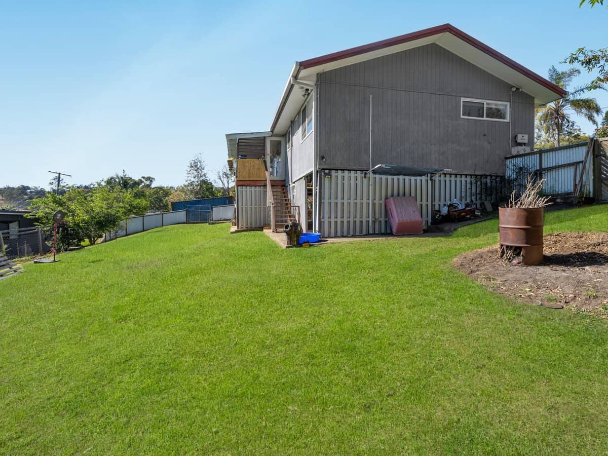 1 Lakeside Court, Beaudesert - Thumbnail 15