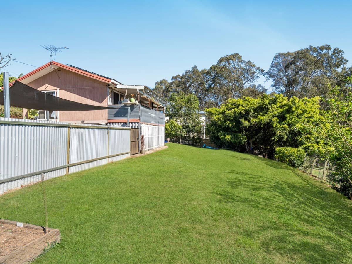 1 Lakeside Court, Beaudesert - Thumbnail 16