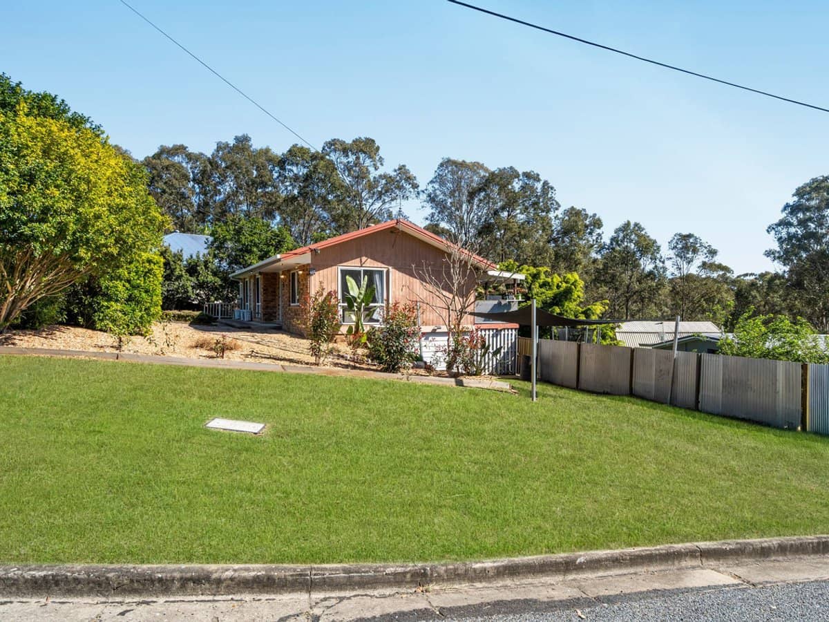 1 Lakeside Court, Beaudesert - Thumbnail 17