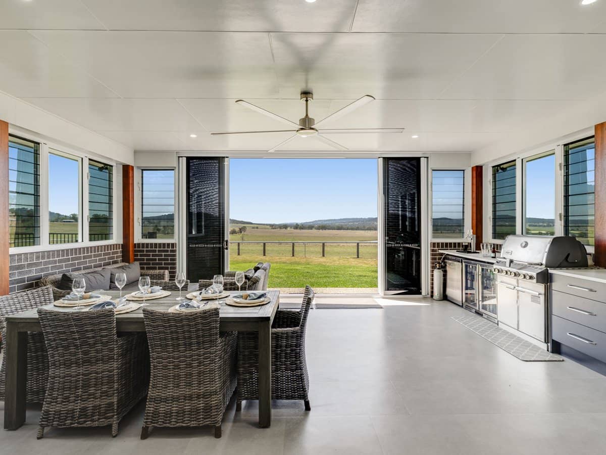 'Karinya' 14149 New England Highway, EAST GREENMOUNT - Thumbnail 14