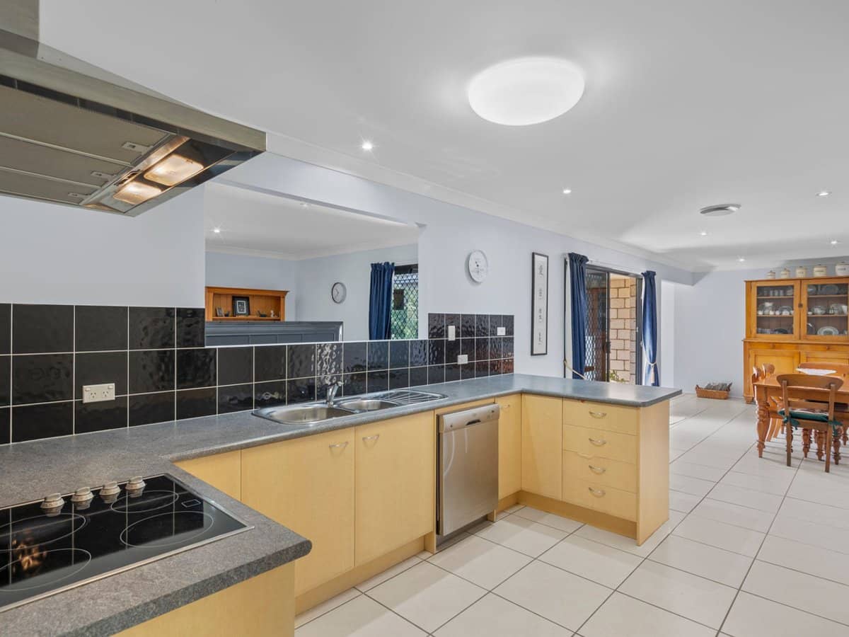 244 Routley Drive, Kooralbyn - Thumbnail 4