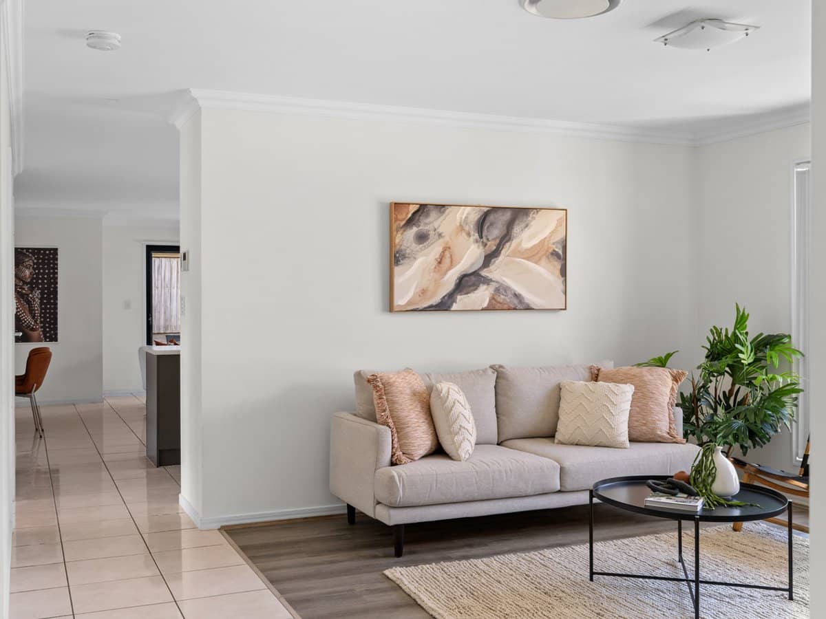 17 Serendipita Street, BRIDGEMAN DOWNS - Thumbnail 4