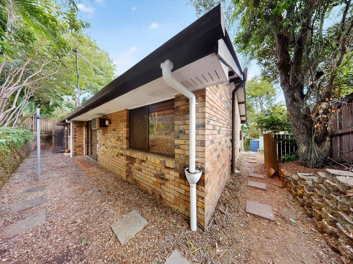 19 Kilcolman Street, THE GAP - Thumbnail 15