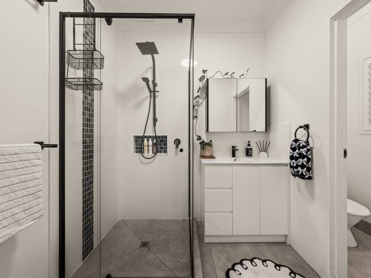 266 Edinburgh Castle Road, WAVELL HEIGHTS - Thumbnail 22