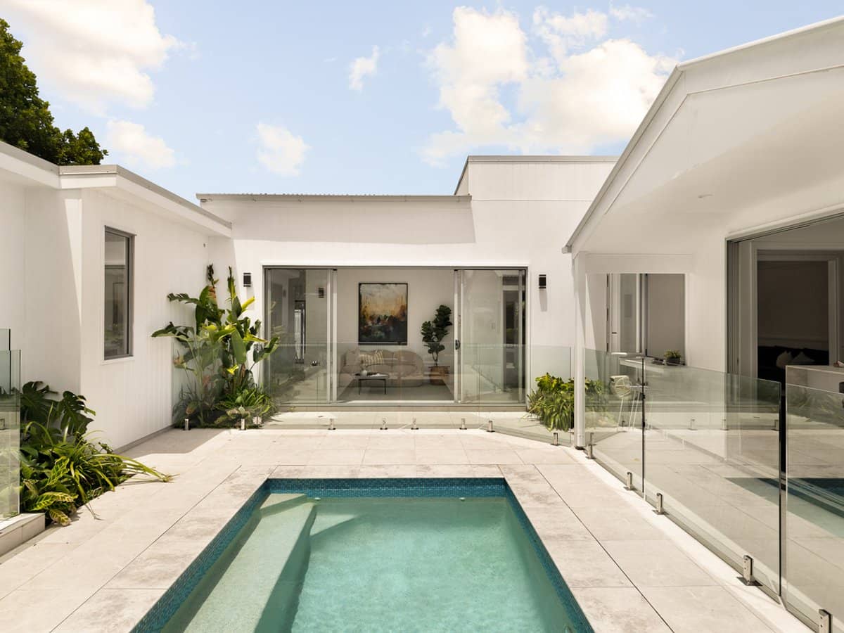 57 Days Road, GRANGE - Thumbnail 3