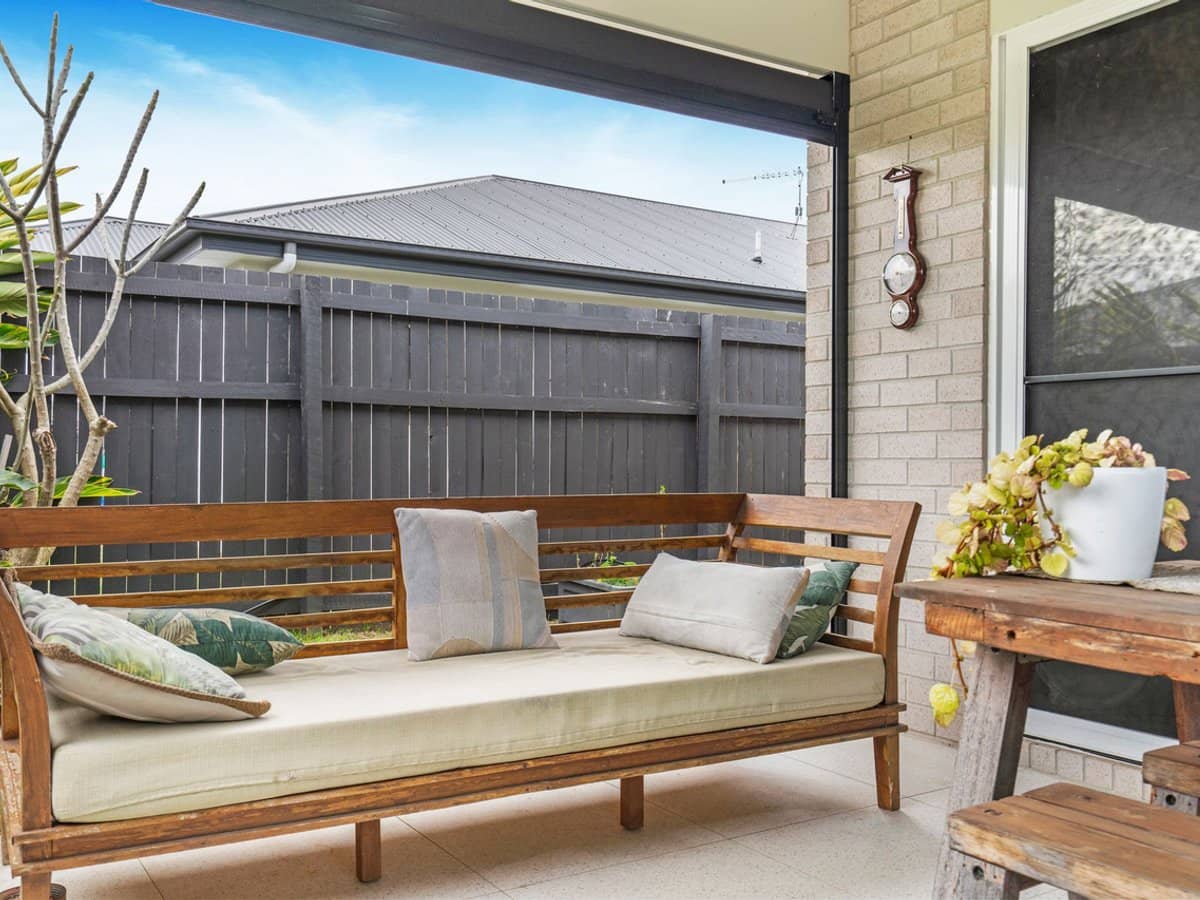 10 Octagonal Crescent, Beaudesert - Thumbnail 20