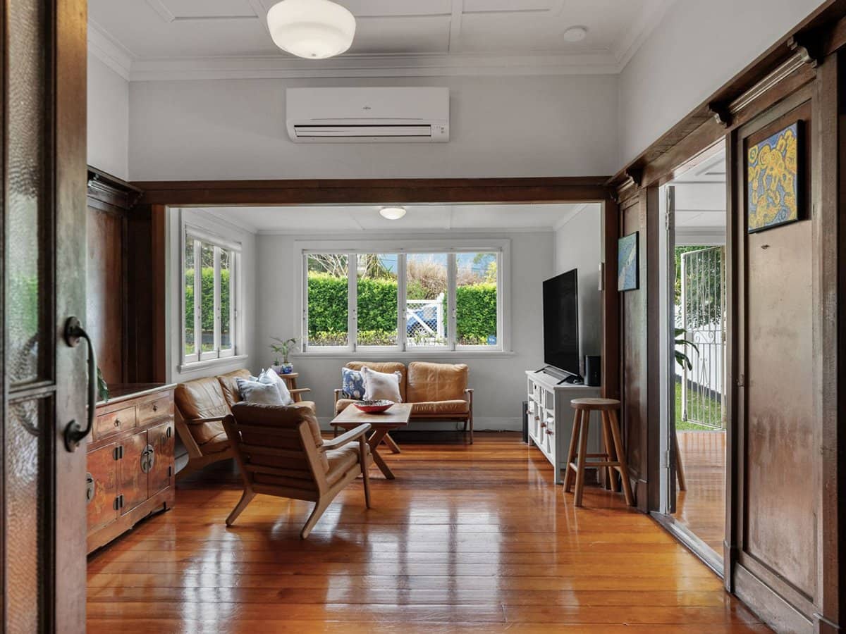 16 Cecil Road, Bardon - Thumbnail 3