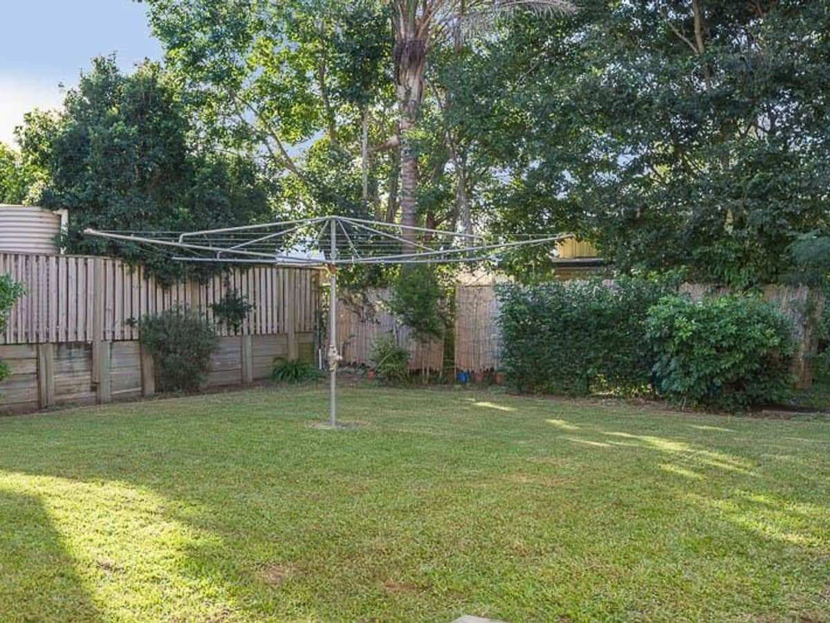 13 Buckland Road, NUNDAH - Thumbnail 7