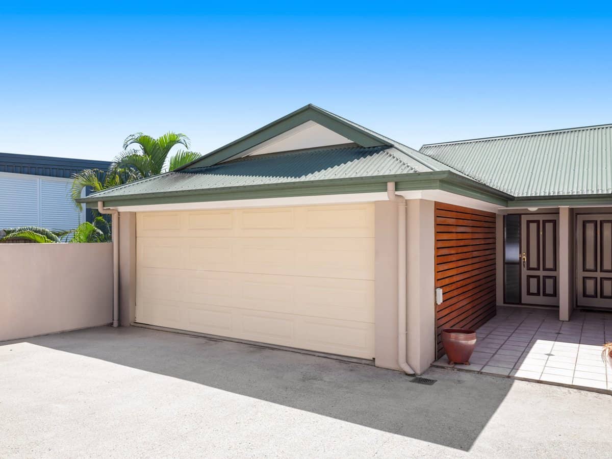 33 Simpsons Road, BARDON - Thumbnail 12