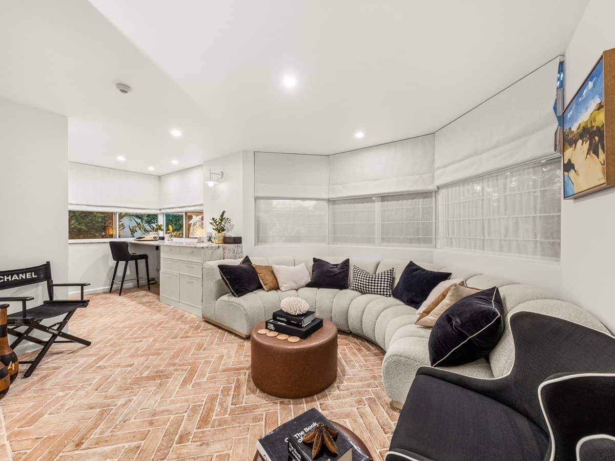 57 Lambert Street, KANGAROO POINT - Thumbnail 2