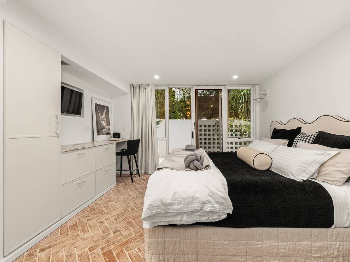 57 Lambert Street, KANGAROO POINT - Thumbnail 3