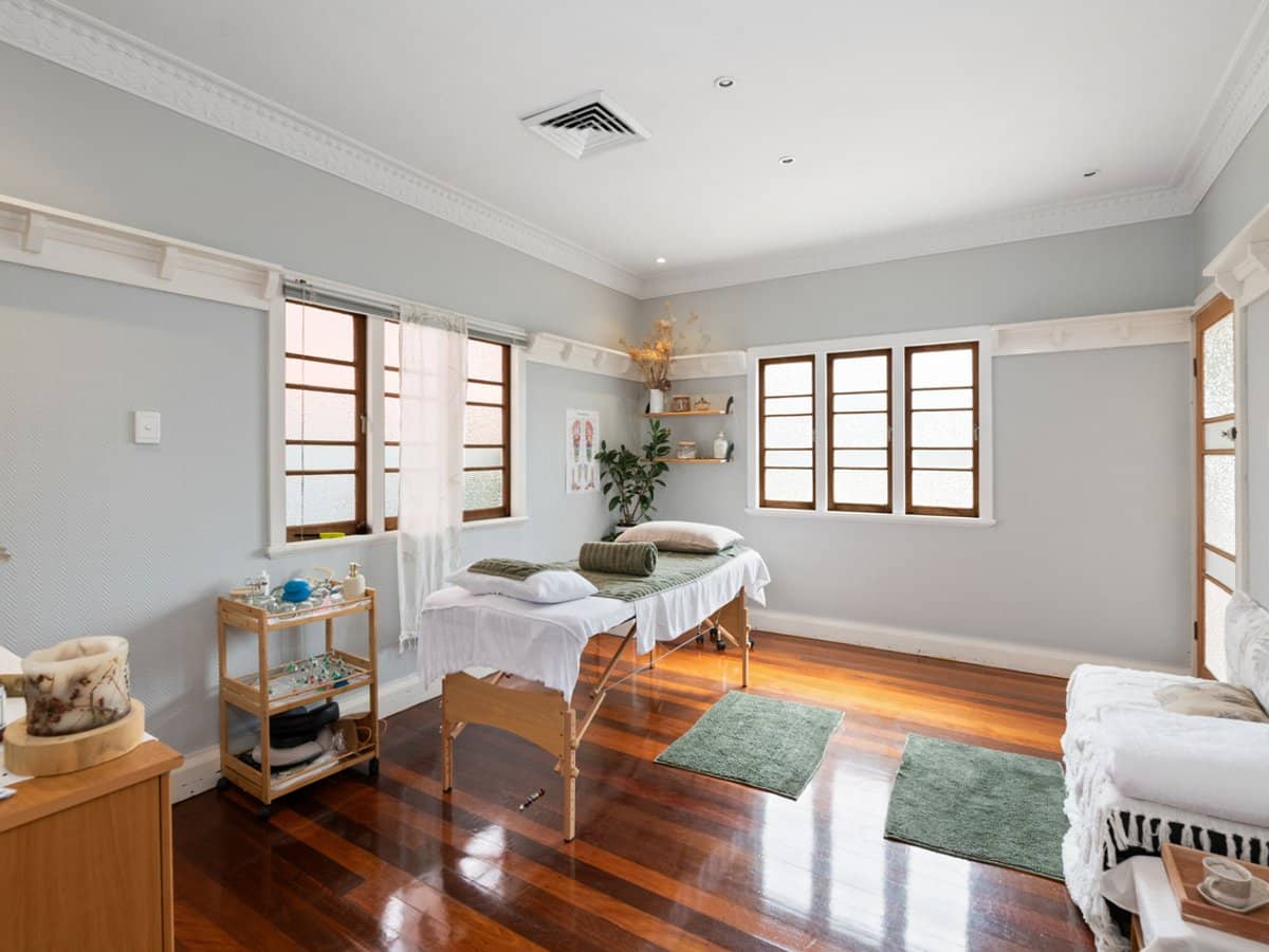 63 Lugg Street, BARDON - Thumbnail 7