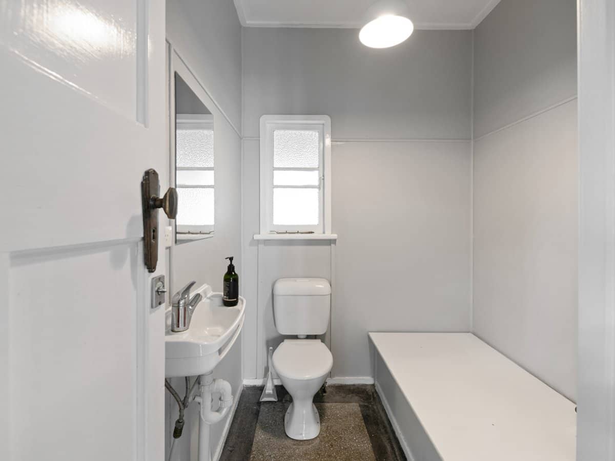 63 Lugg Street, BARDON - Thumbnail 14