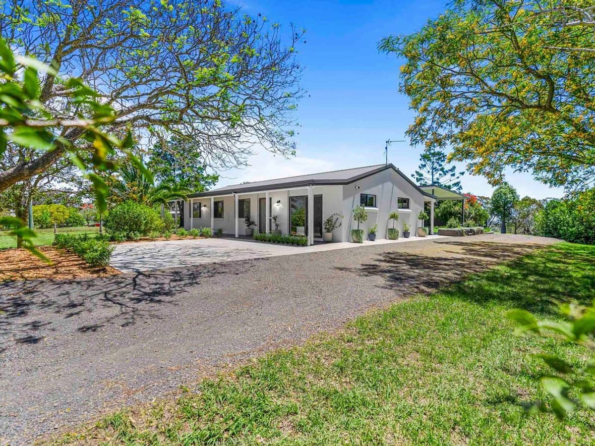 169 Postle Street, MOUNT RASCAL - Thumbnail 2