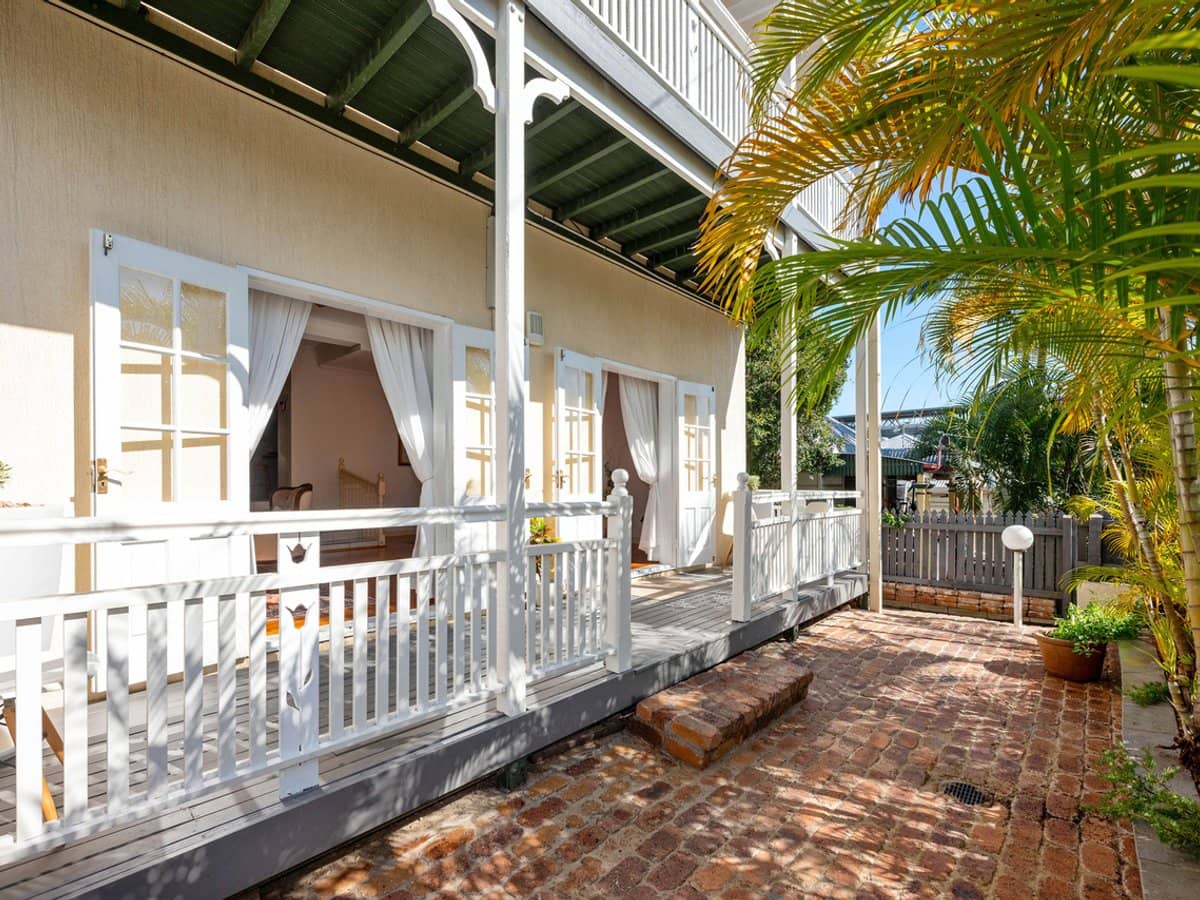 16 Sheriff Street, PETRIE TERRACE - Thumbnail 4