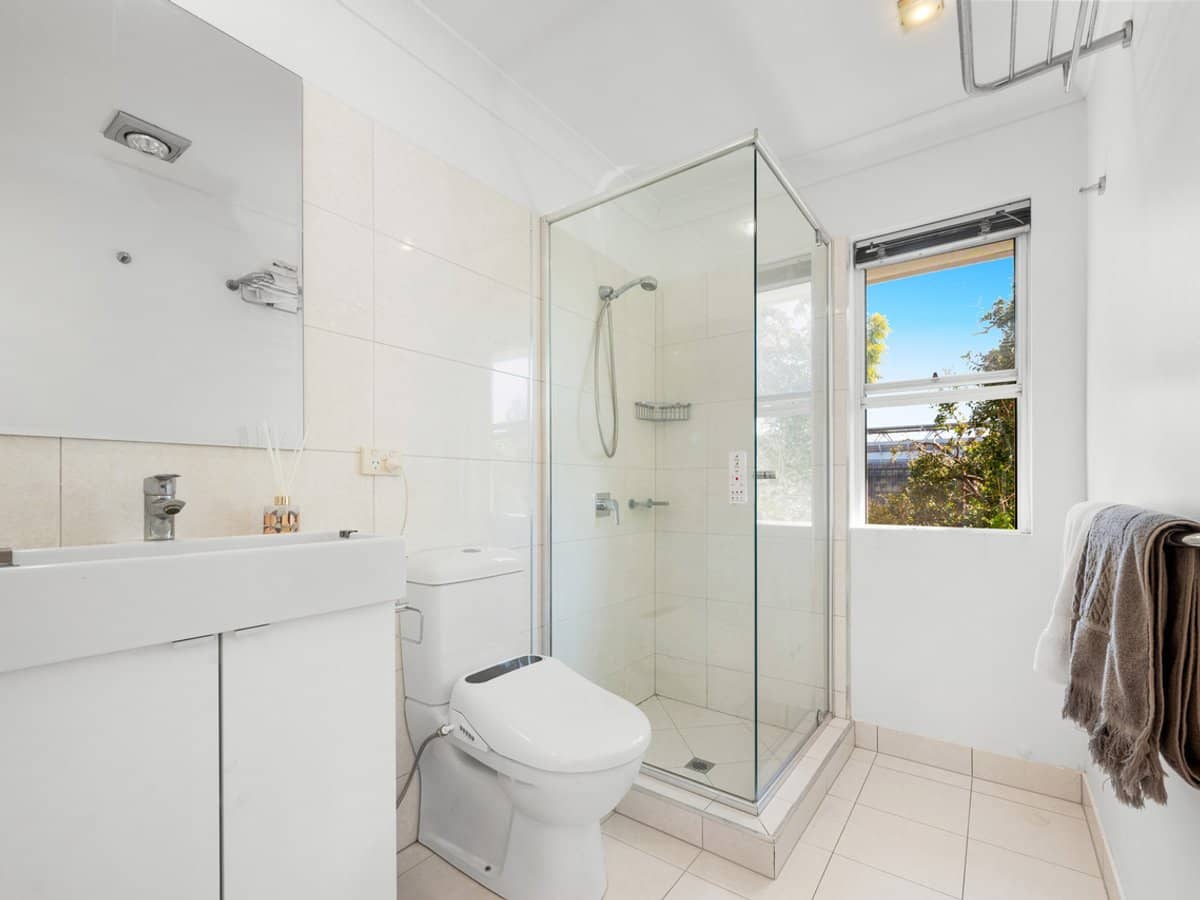 16 Sheriff Street, PETRIE TERRACE - Thumbnail 13