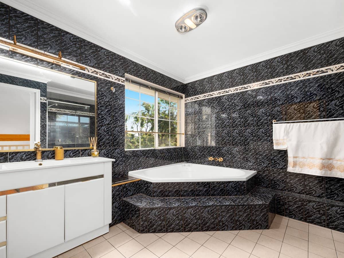 16 Sheriff Street, PETRIE TERRACE - Thumbnail 17