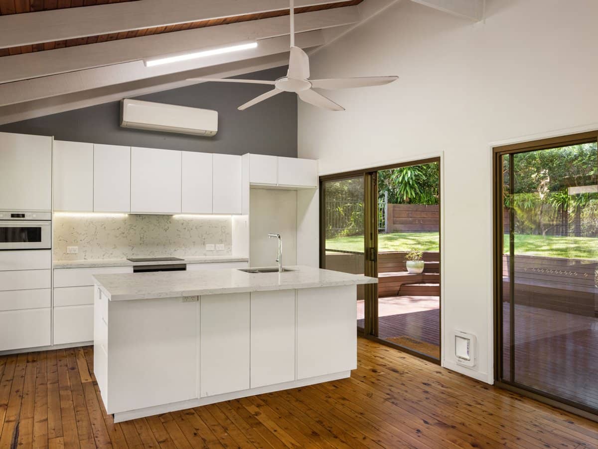 27 Lytham Street, INDOOROOPILLY - Thumbnail 5