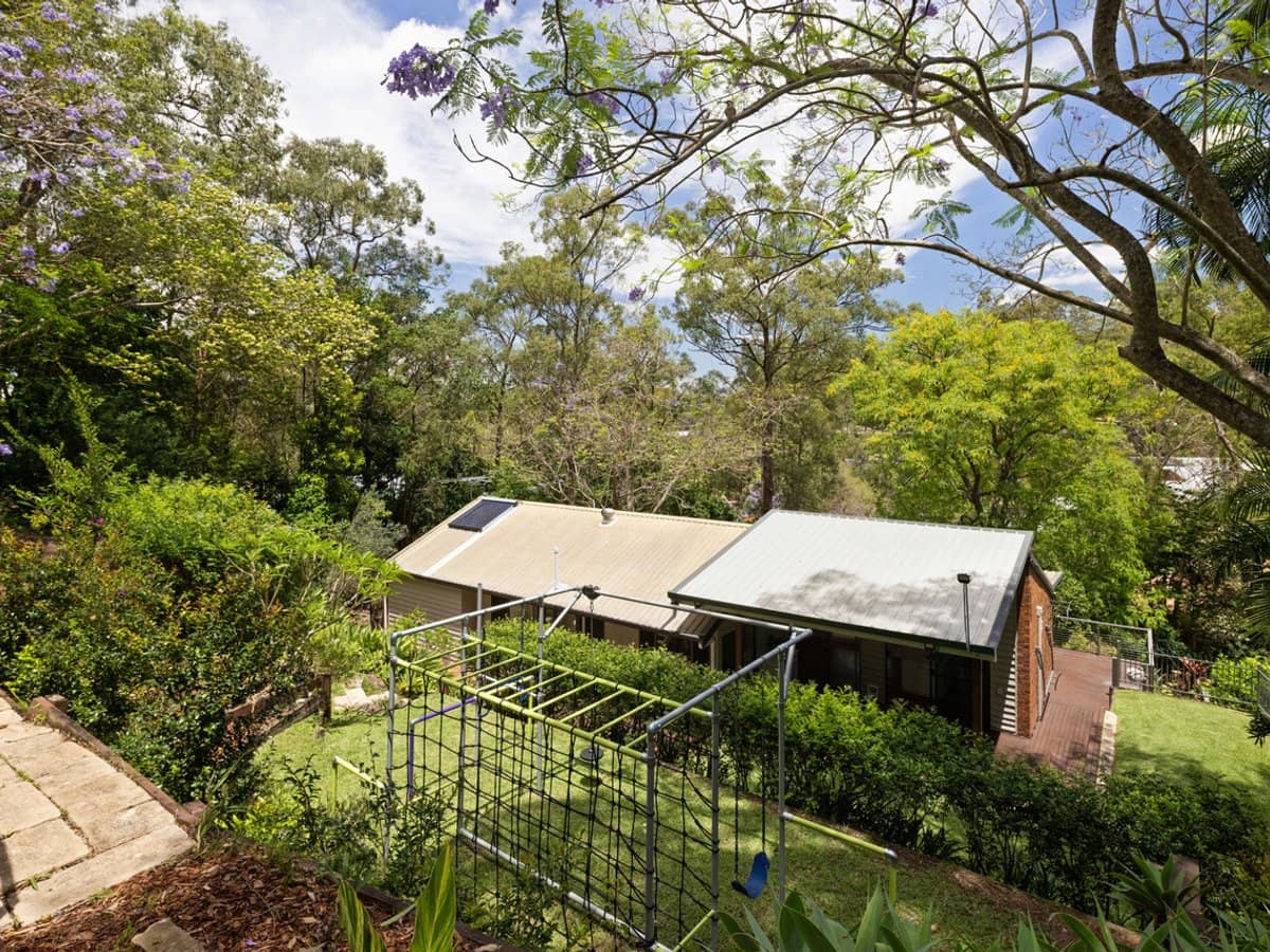 27 Lytham Street, INDOOROOPILLY - Thumbnail 18