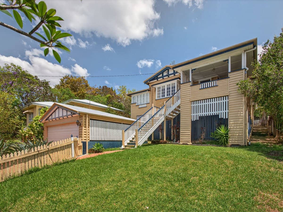 16 Vimy Street, BARDON - Thumbnail 18