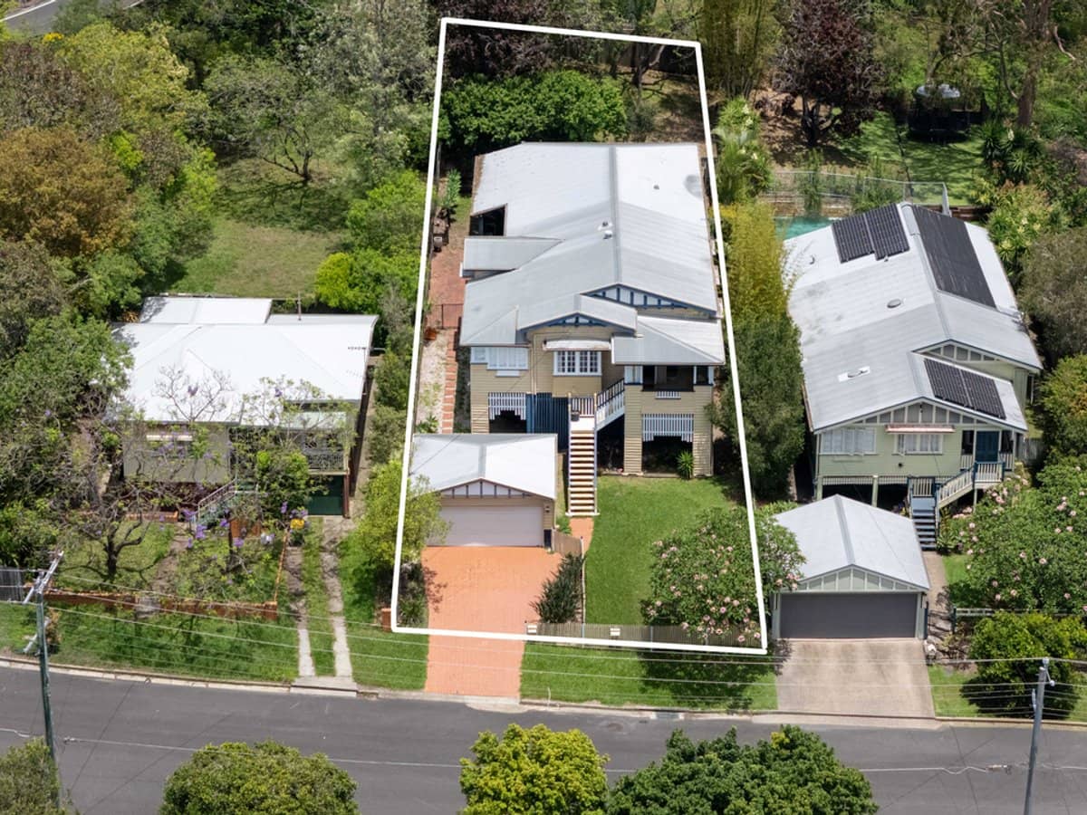 16 Vimy Street, BARDON - Thumbnail 19