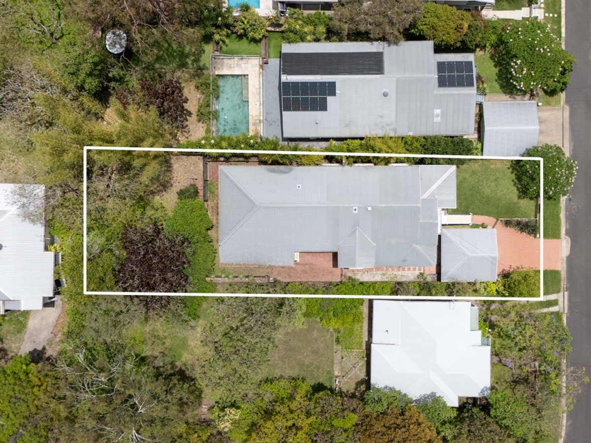 16 Vimy Street, BARDON - Thumbnail 20