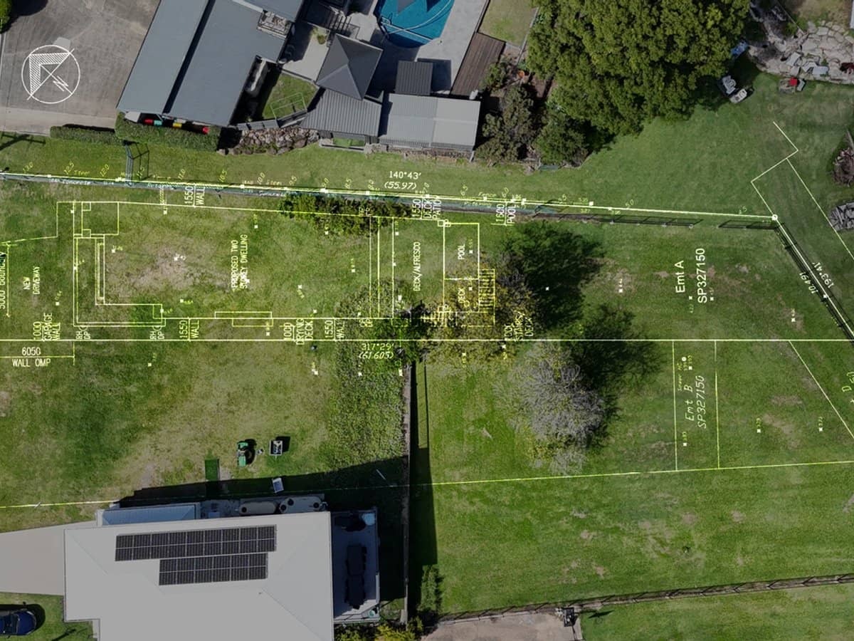 12 Burnside Court, Ashmore - Thumbnail 2