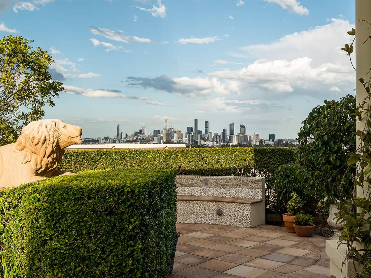 2/58 Tristania Drive, BARDON - Thumbnail 16