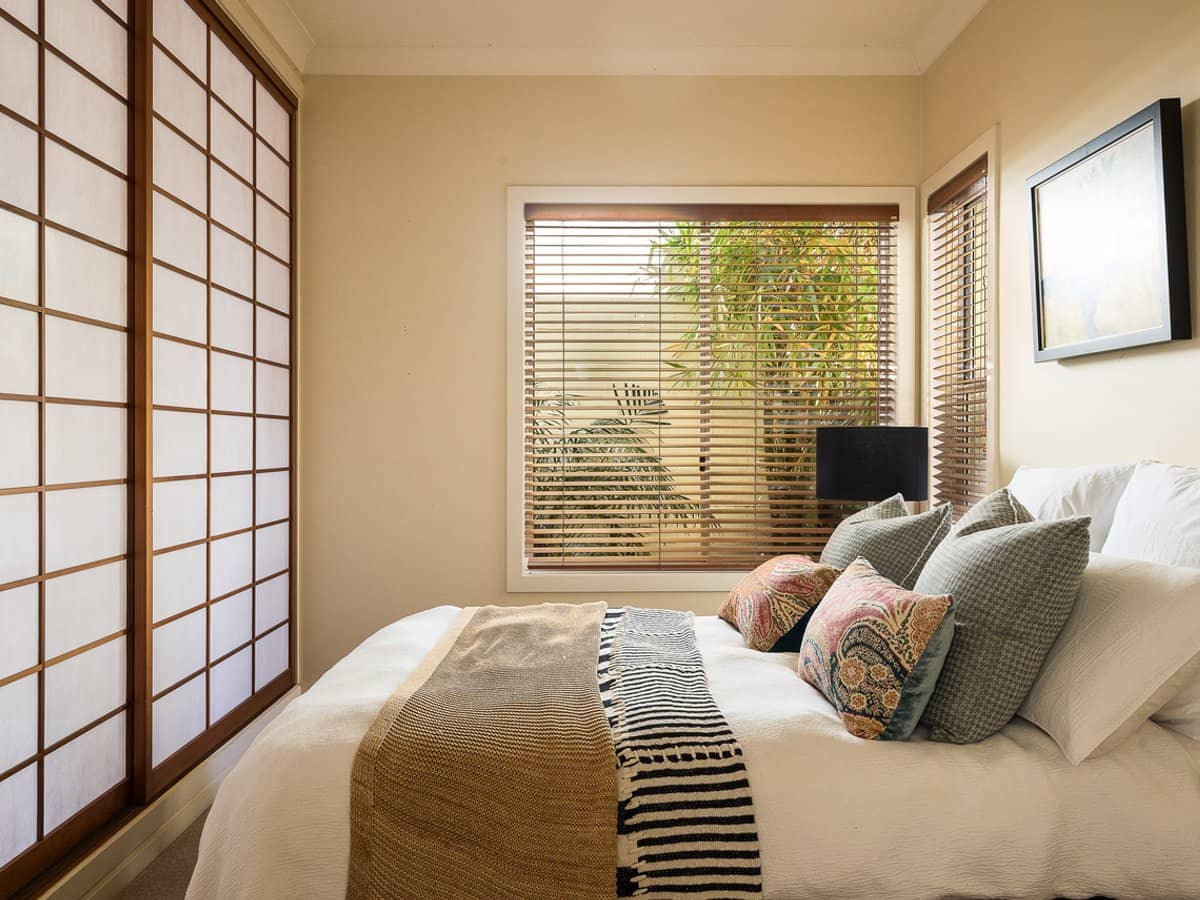 2/58 Tristania Drive, BARDON - Thumbnail 17