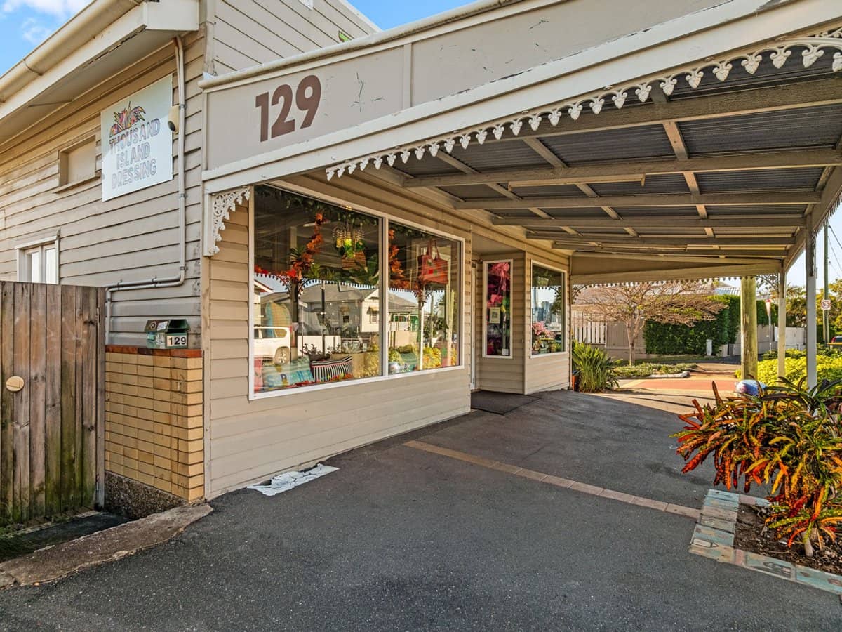 129 Latrobe Terrace, Paddington - Thumbnail 2