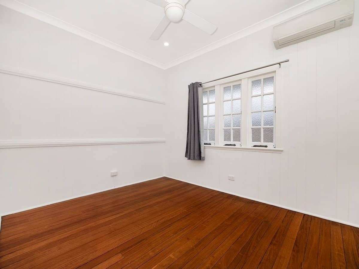 17 Hawken Drive, St Lucia - Thumbnail 6