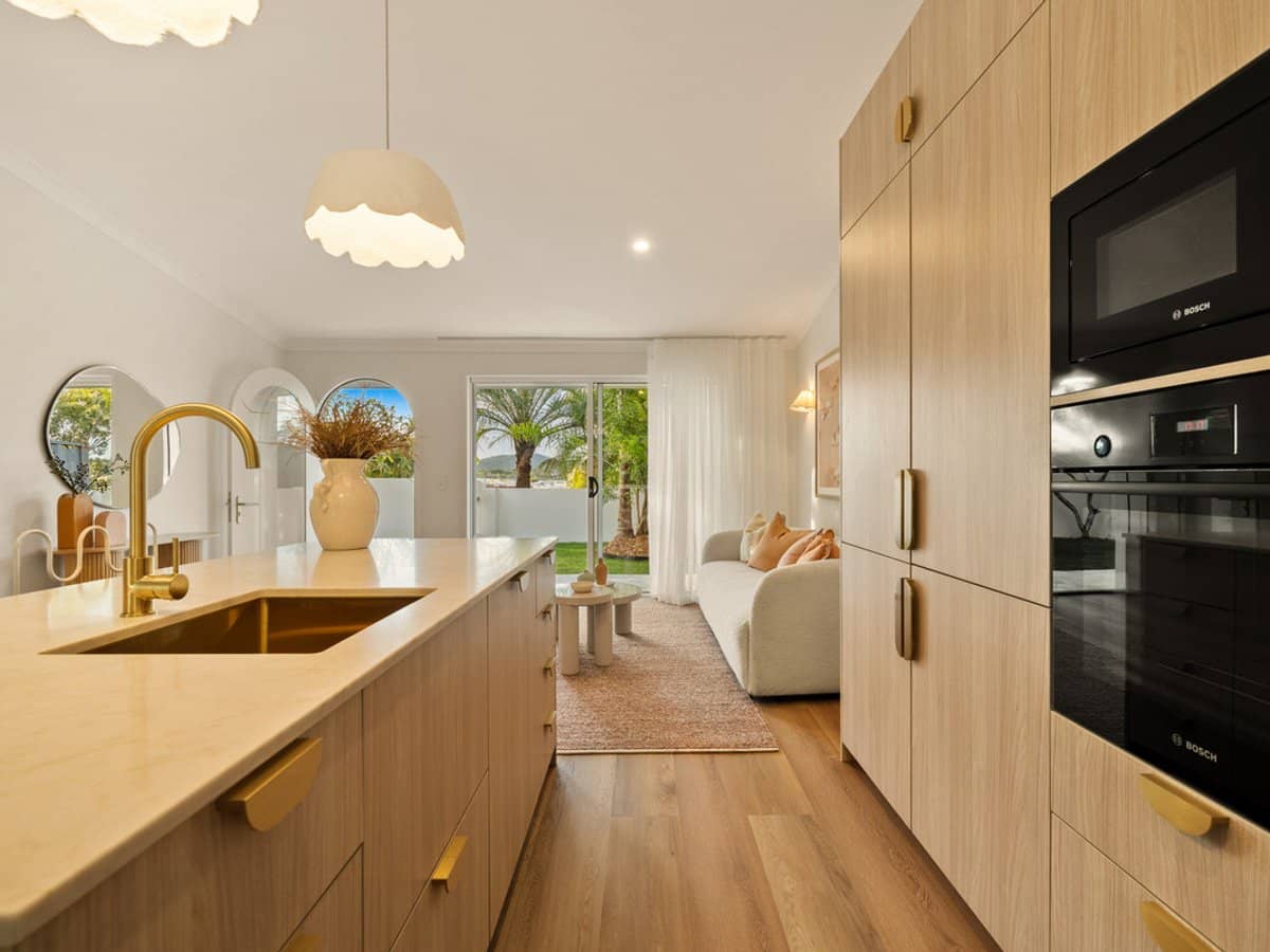 10 Paul Court, Carrara - Thumbnail 14