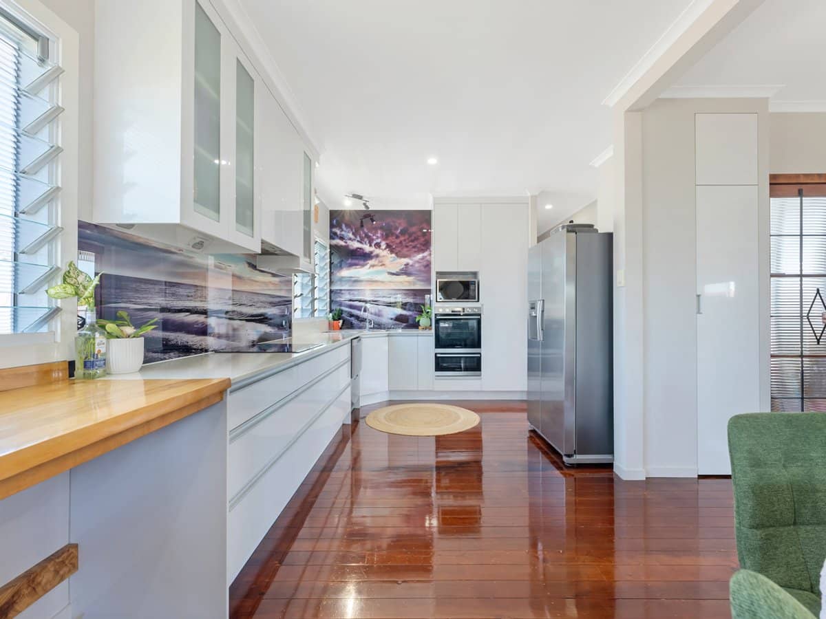 32 Ellen Street, WOODY POINT - Thumbnail 4