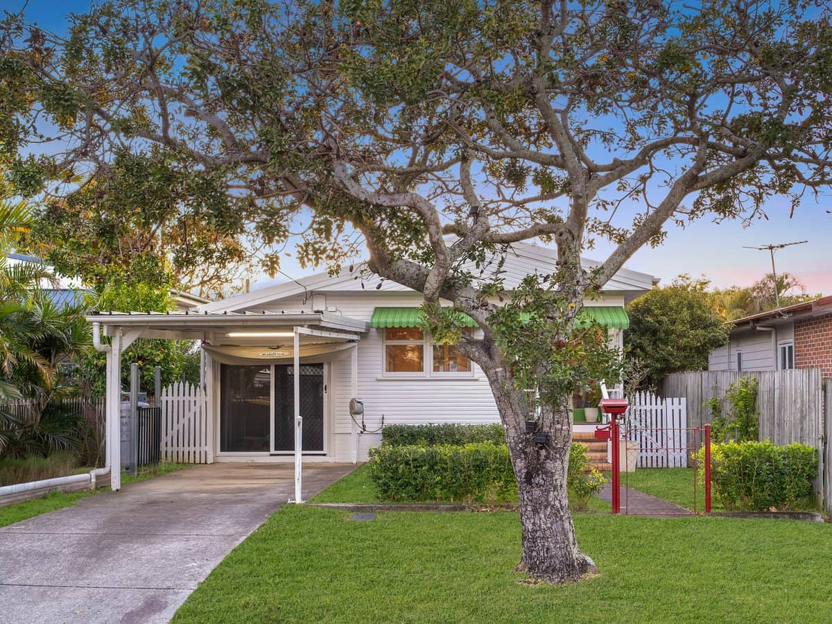 32 Donald Street, WOODY POINT - Thumbnail 11