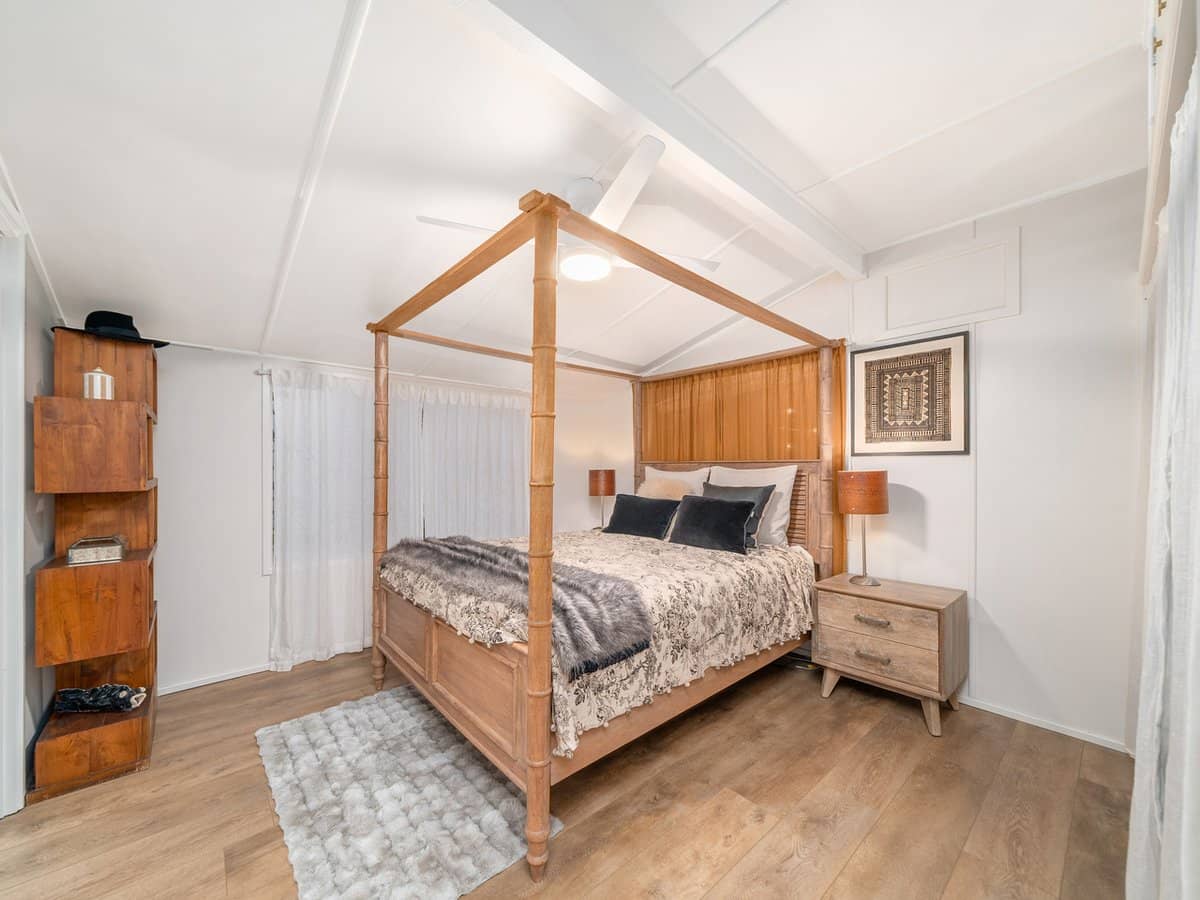 32 Donald Street, WOODY POINT - Thumbnail 15