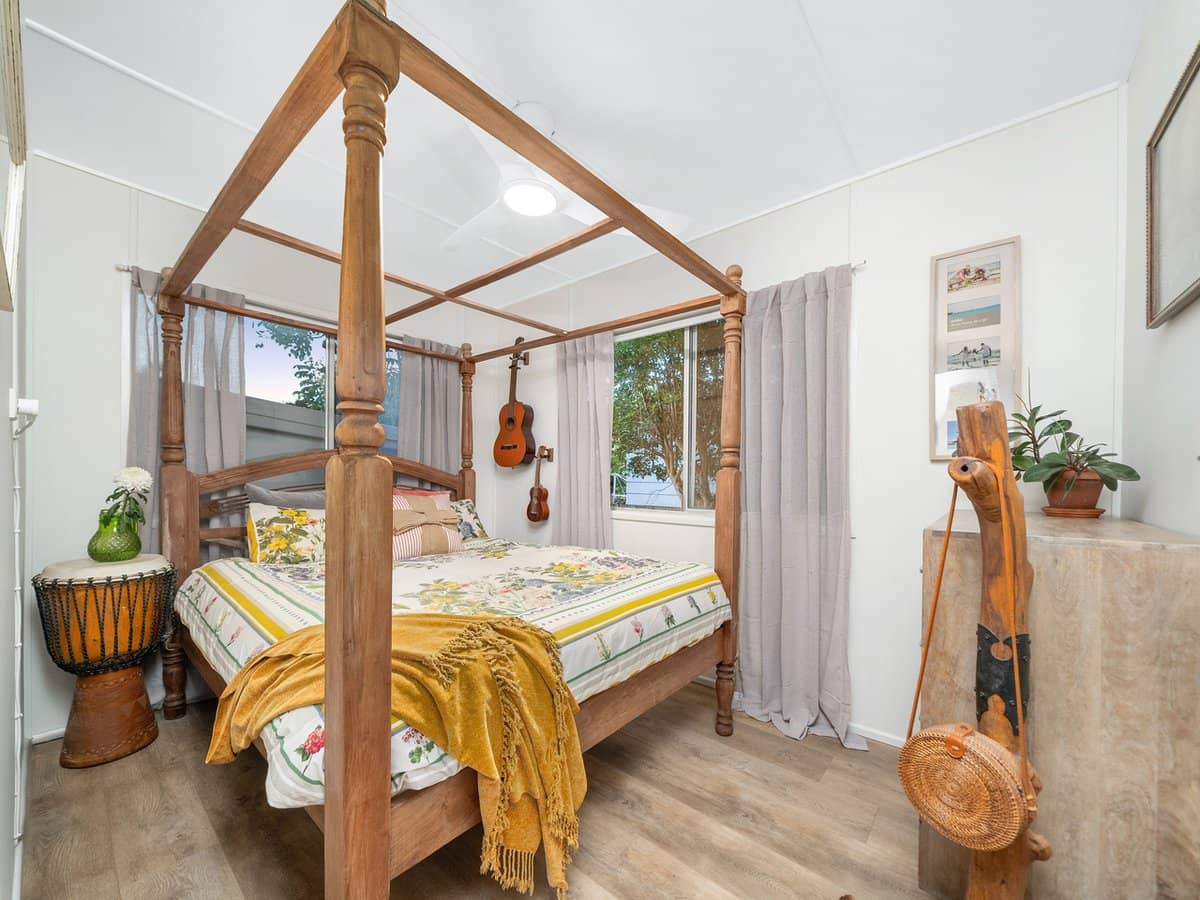 32 Donald Street, WOODY POINT - Thumbnail 16