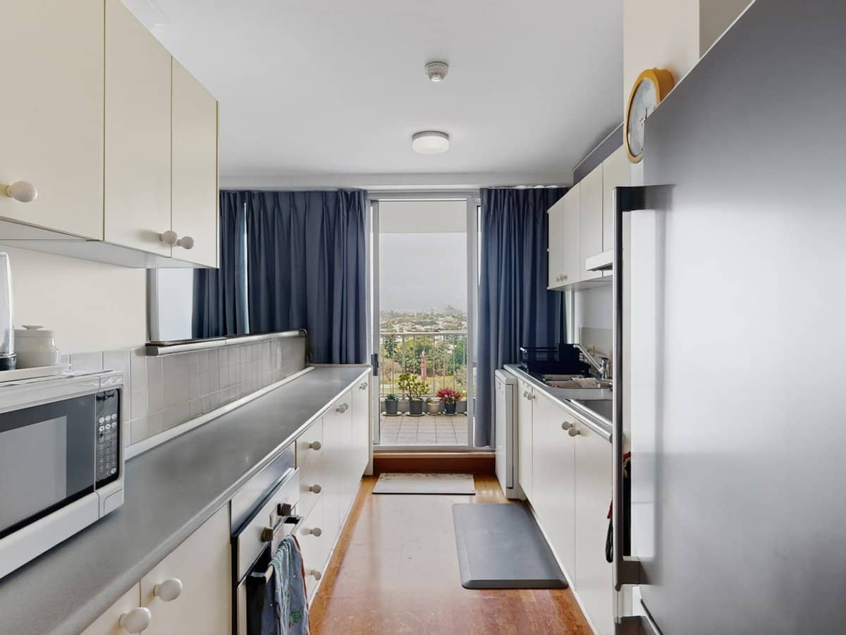 56 Dunmore Terrace, AUCHENFLOWER - Thumbnail 2