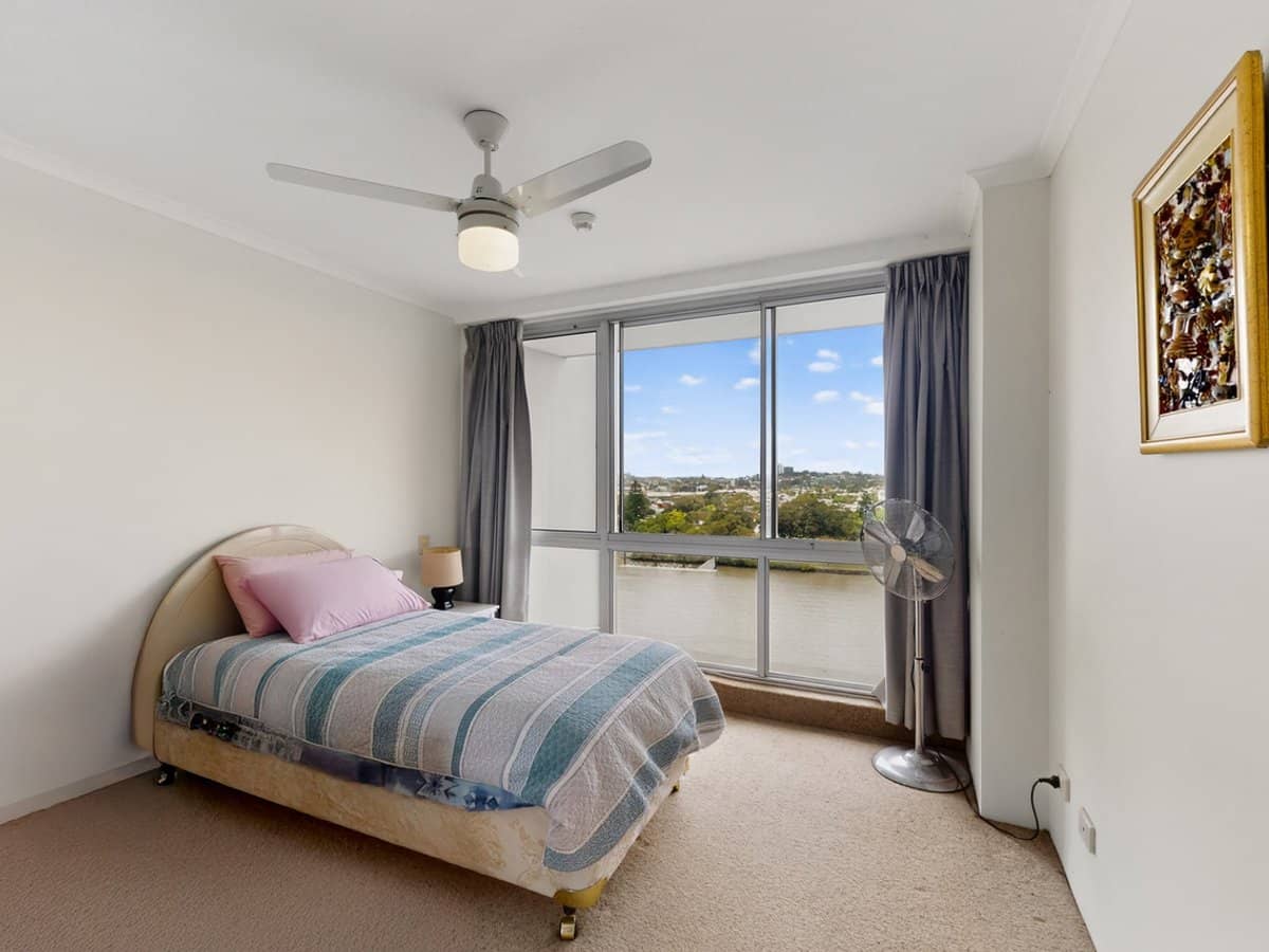 56 Dunmore Terrace, AUCHENFLOWER - Thumbnail 9