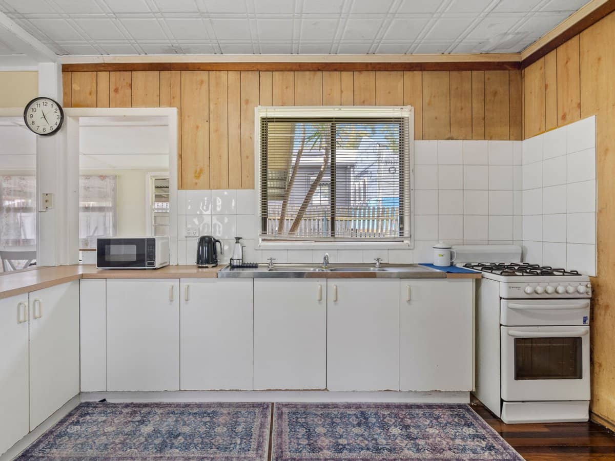 179 Anzac Avenue, Kippa-Ring - Thumbnail 5