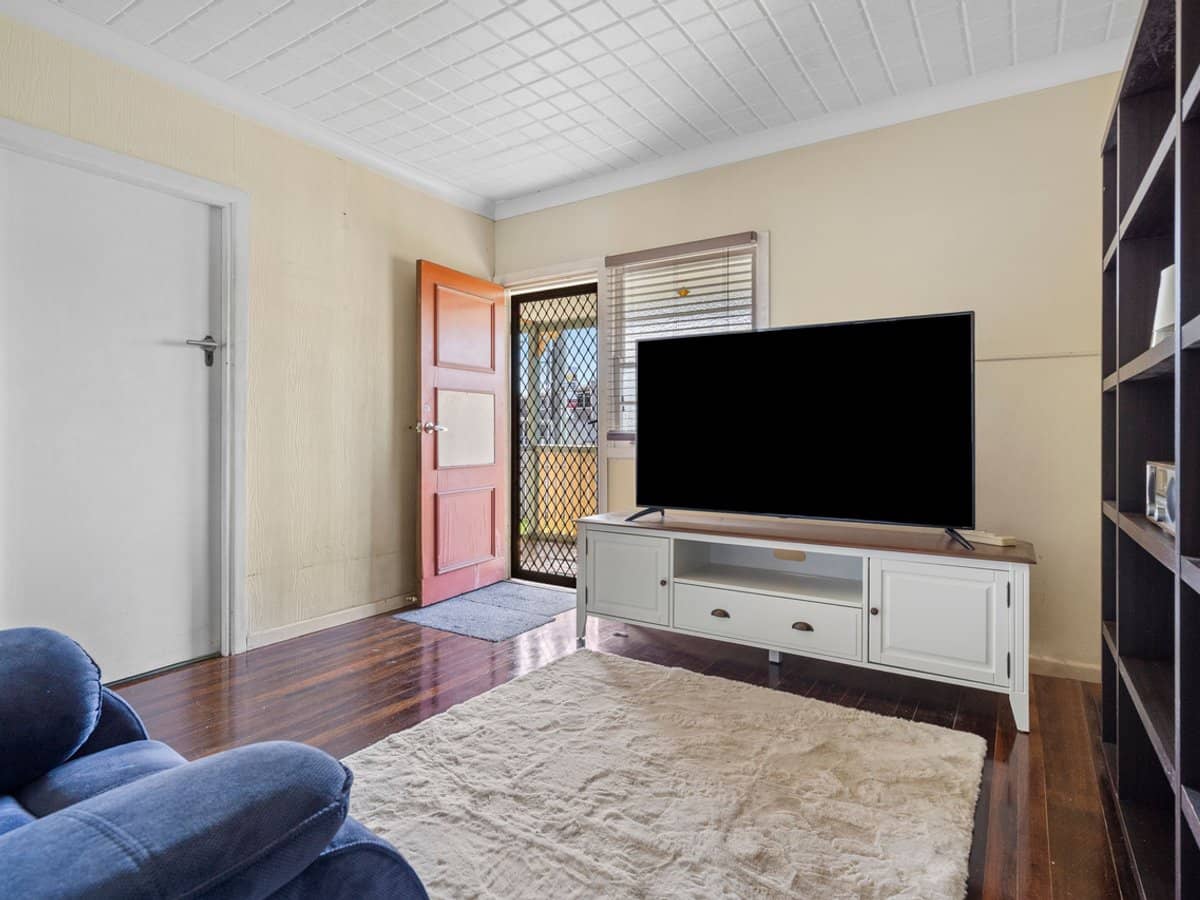 179 Anzac Avenue, Kippa-Ring - Thumbnail 13