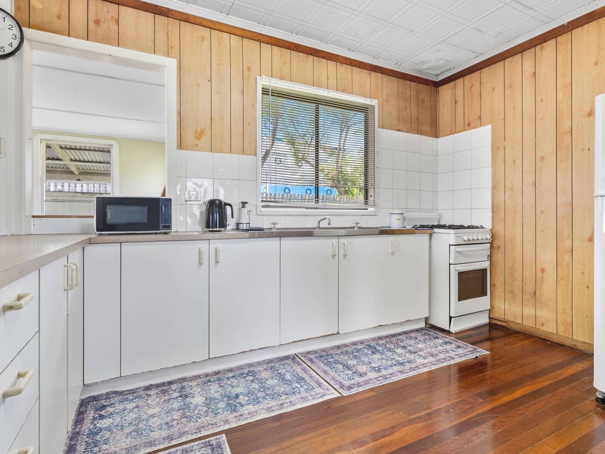 179 Anzac Avenue, Kippa-Ring - Thumbnail 14