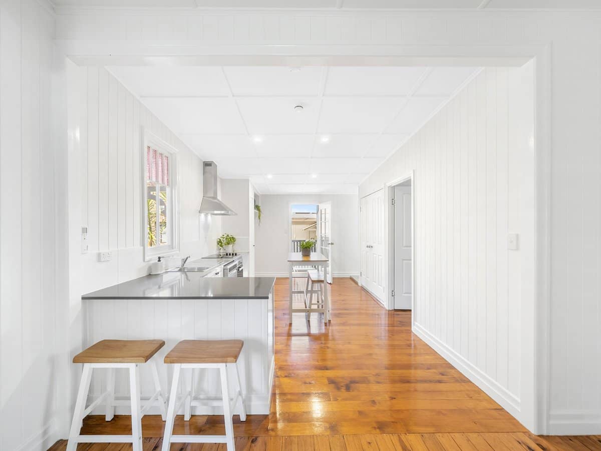 13 Short Street, WOODY POINT - Thumbnail 5