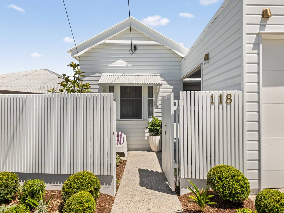 118 Latrobe Terrace, PADDINGTON - Thumbnail 1